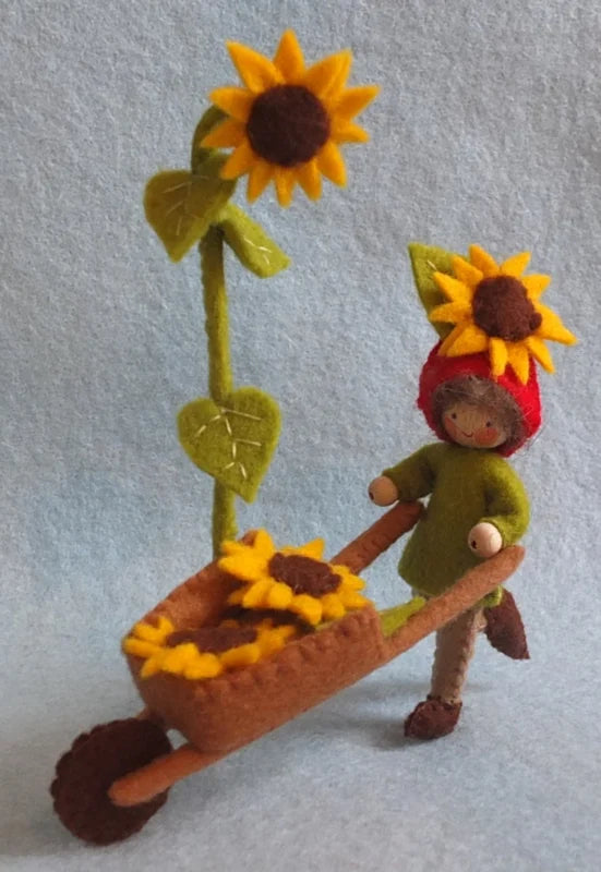 Atelier Pippilotta - Kabouter met kruiwagen - DIY viltpakket