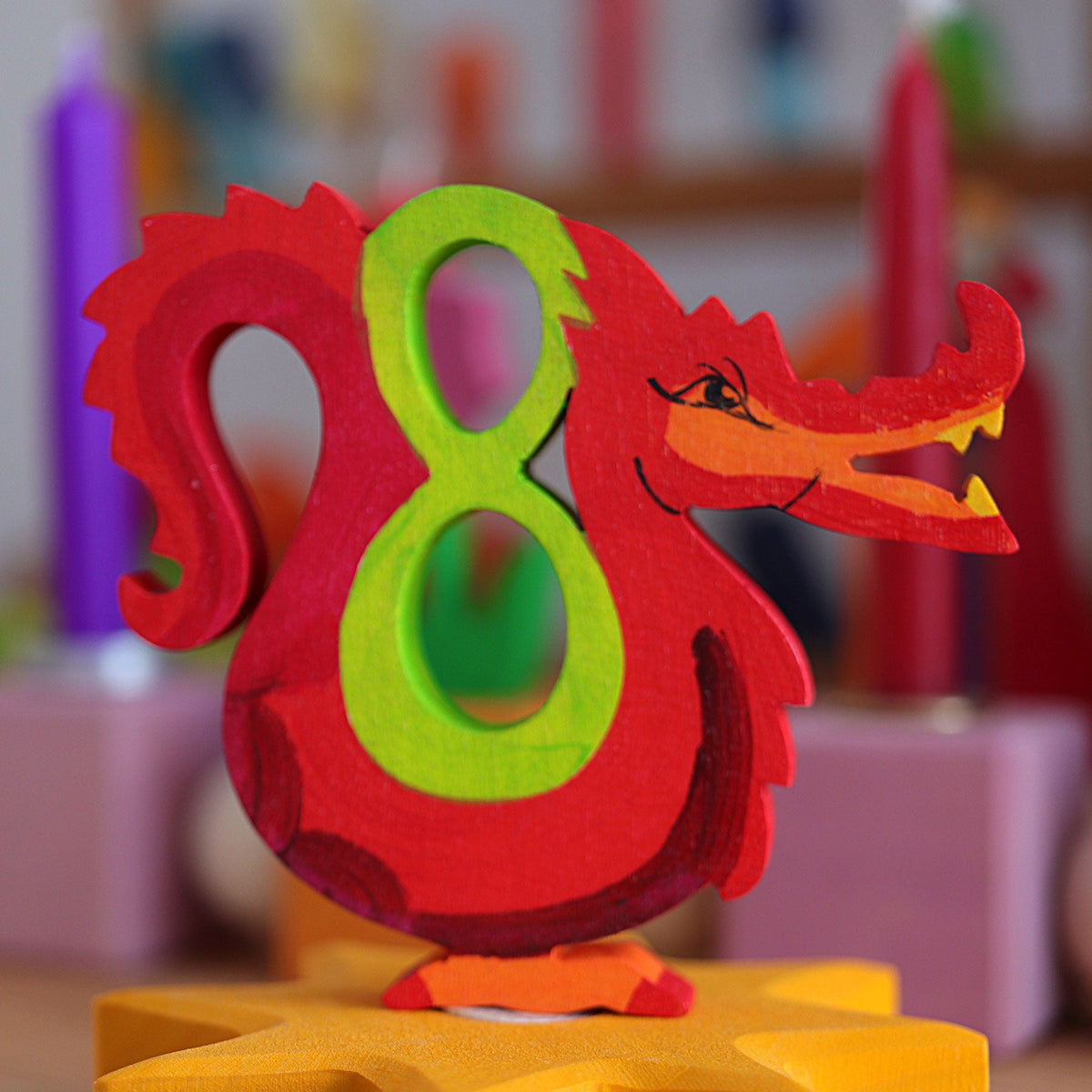 Grimm's - Sprookjesfiguur cijfer 8 met de hand beschilderd