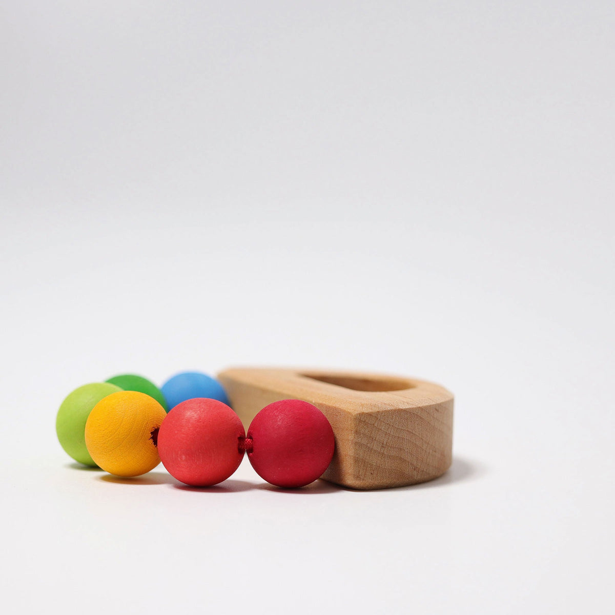 Grimm's - Regenboog Boot Grijpspeelgoed met Kralen