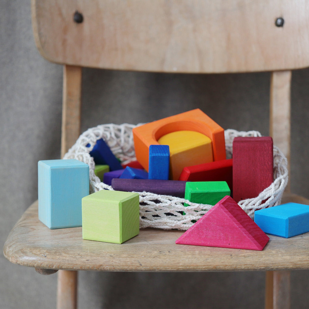 Grimm's - 30 Gekleurde Geometrische Blokken