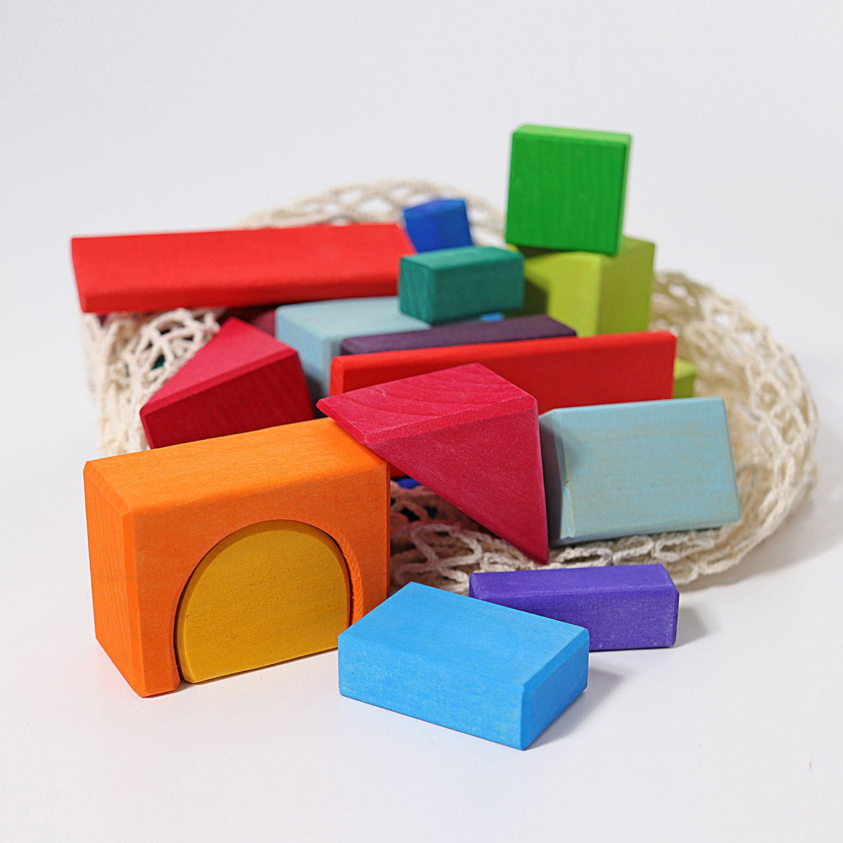 Grimm's - 30 Gekleurde Geometrische Blokken