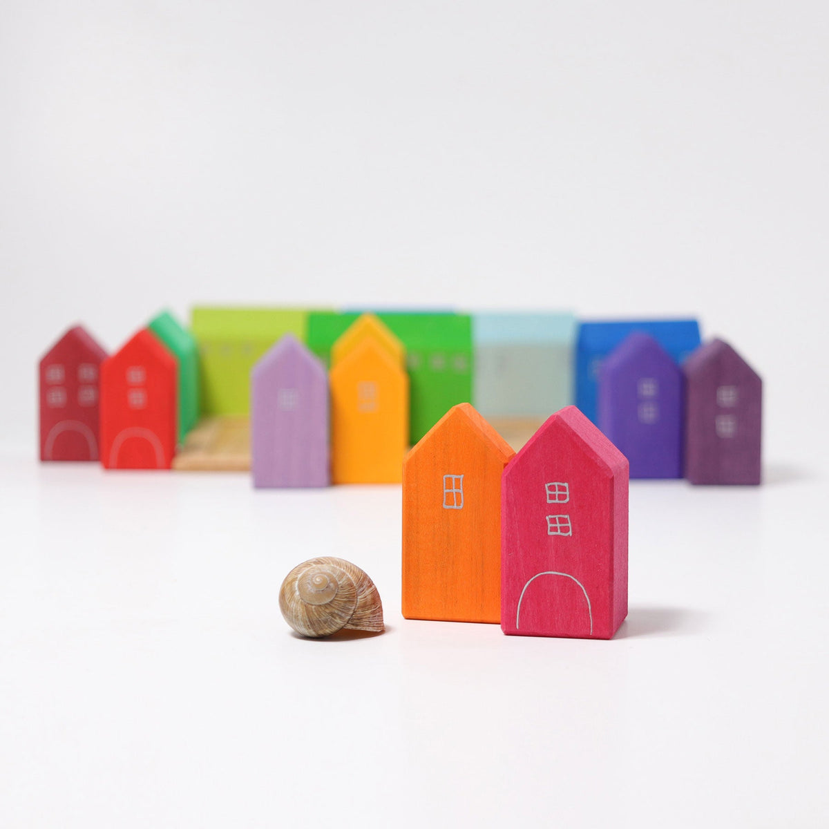 Grimm's - Huisjes 15-delig op houten frame