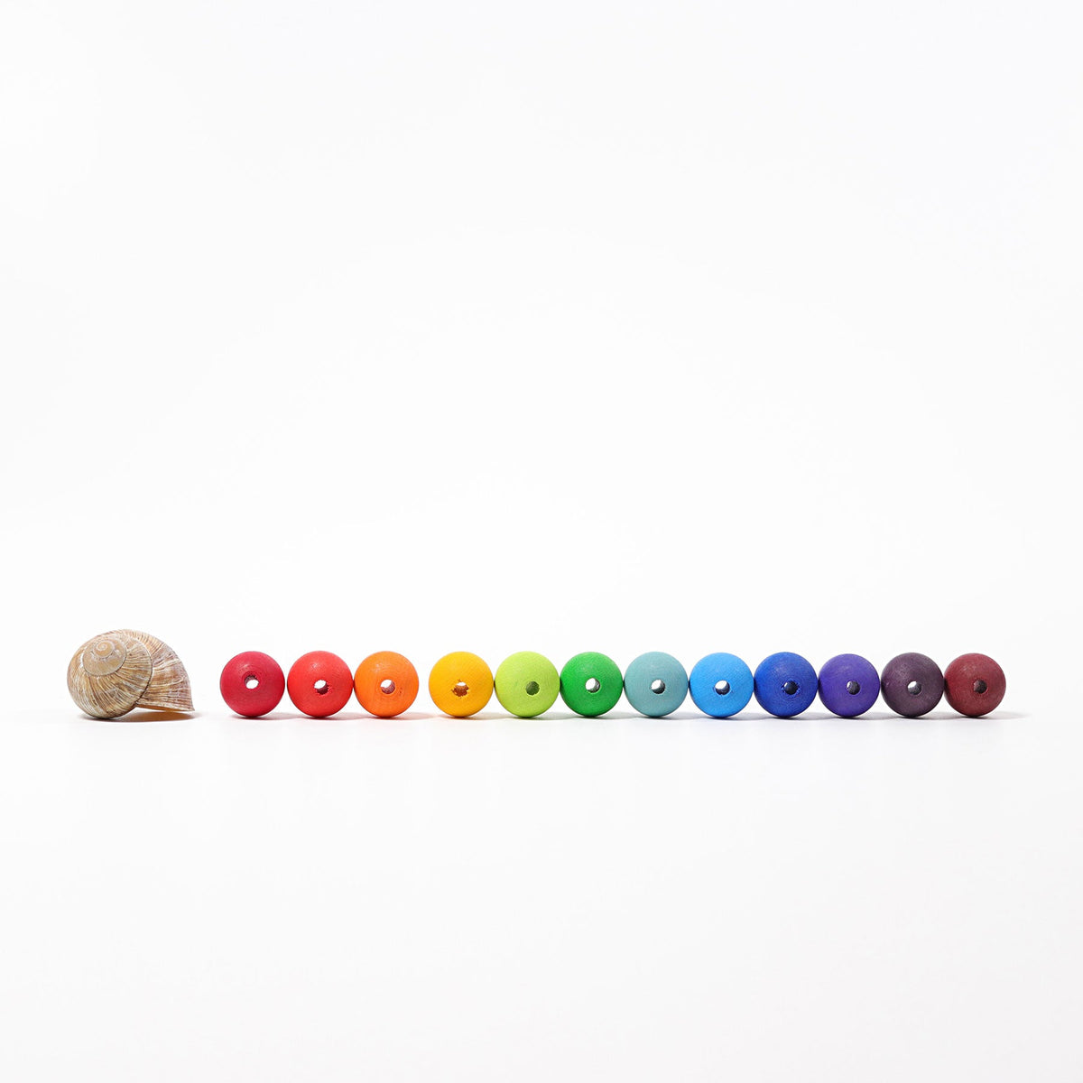 Grimm's - 60 Houten Rijgkralen Regenboog