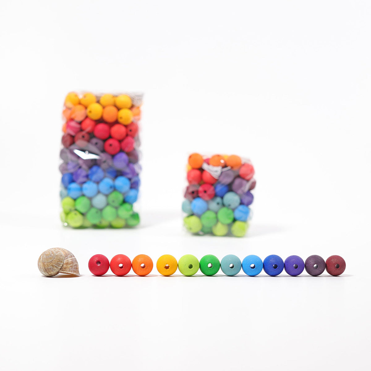 Grimm's - 180 Houten Rijgkralen in 12 Regenboogkleuren