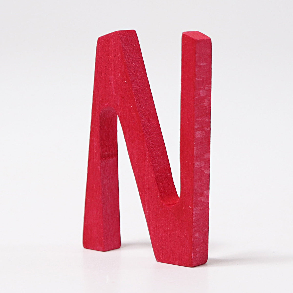 Grimm's - Houten Letter N – Antroposofische Kleur