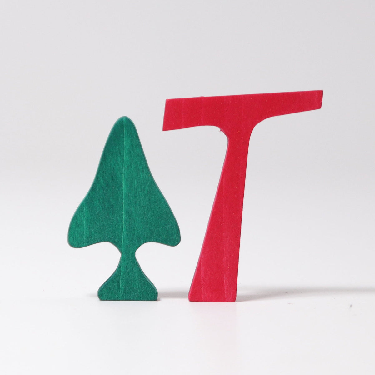 Grimm's - Houten Letter T – Anthroposofisch Gekleurd