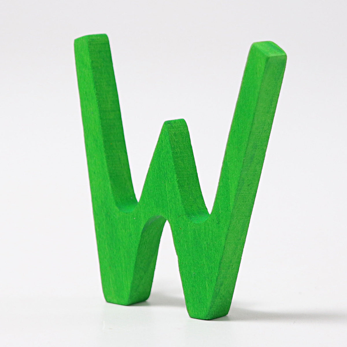 Grimm's - Houten letter W met antroposofische kleuren