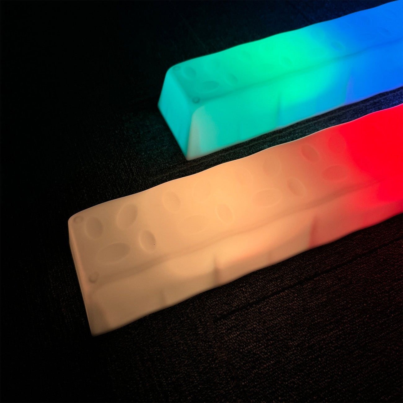 Amaya - 2 licht veranderende balanceer balken