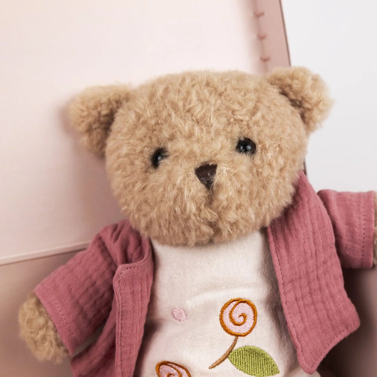 Egmont Toys - Morrissette de beer met kleertjes en koffer