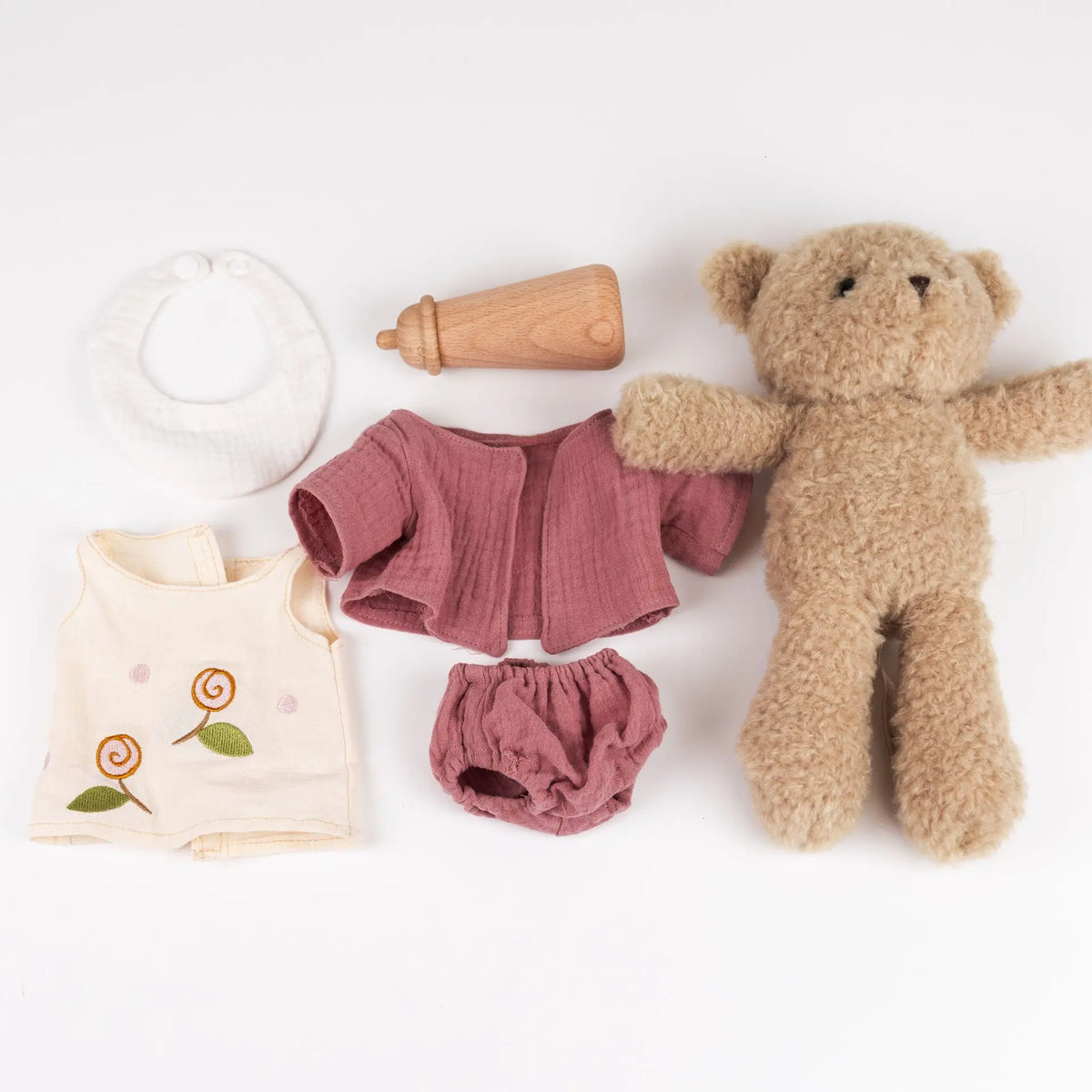 Egmont Toys - Morrissette de beer met kleertjes en koffer