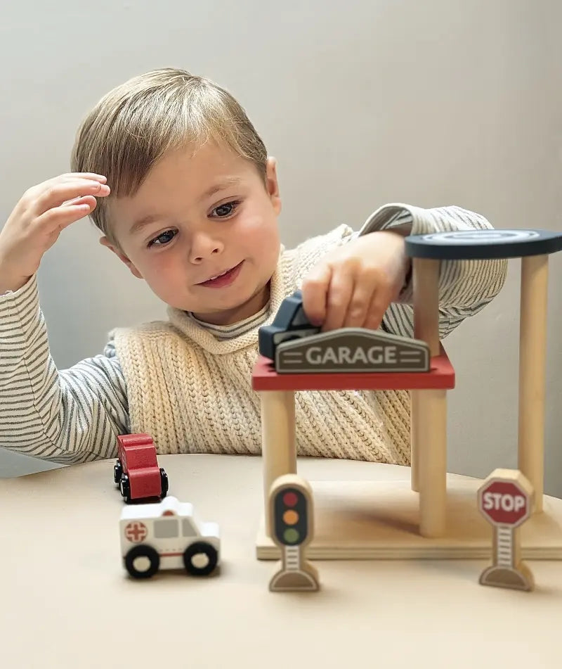 Egmont Toys - Houten garage met auto's