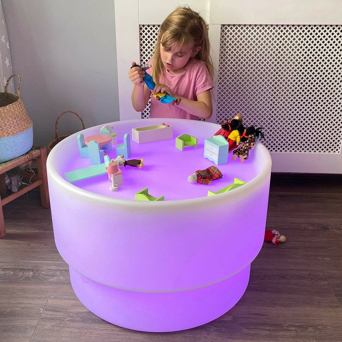 Zand- en watertafel (69cm) met verschillende kleuren licht - TickiT