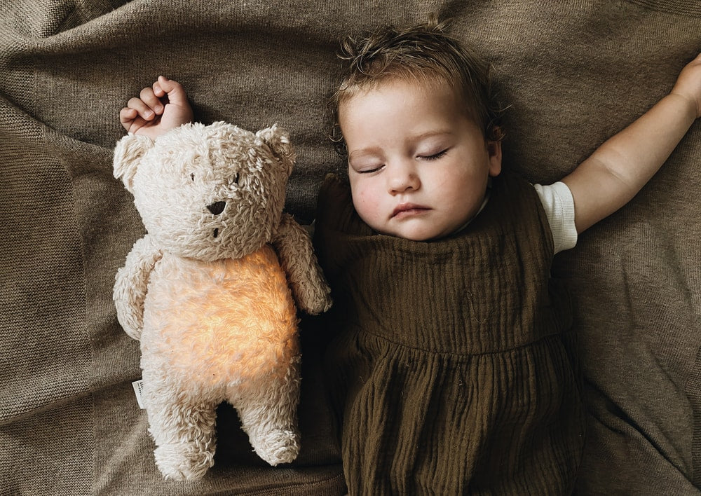 Moonie - Slaapknuffel The Humming Bear 2.0 - Sand Natur White Noise