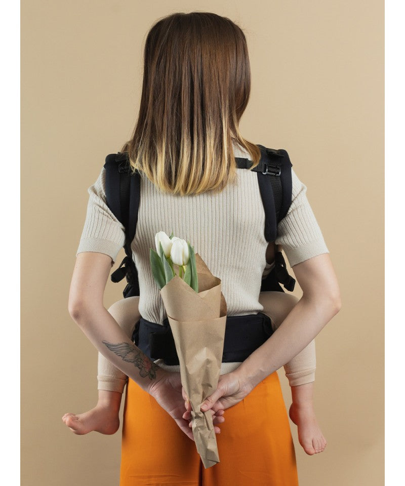 Isara - Preschooler Noire - Ergonomische Draagzak