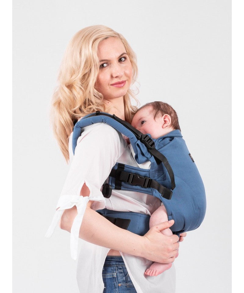 Isara - Ergonomische Draagzak 'The One' Bluestone