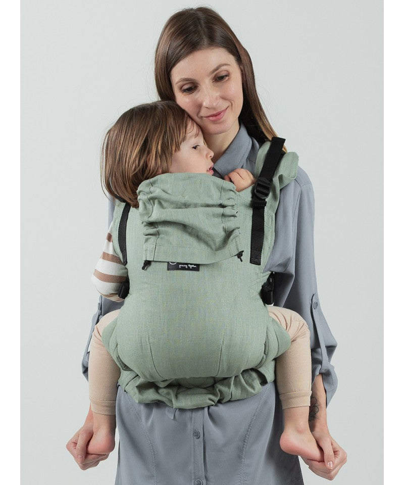 Isara - Ergonomische Draagzak 'The One' Sage Green Linen