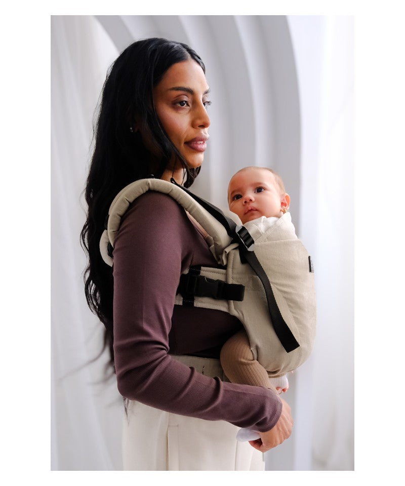 Isara Ergonomische Draagzak - 'The One' Sandstone Linen