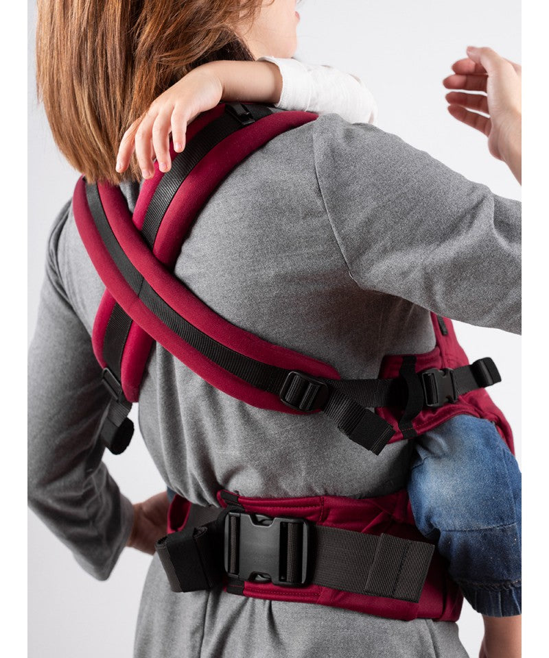 Isara - Ergonomische Draagzak 'The One' Scarlet