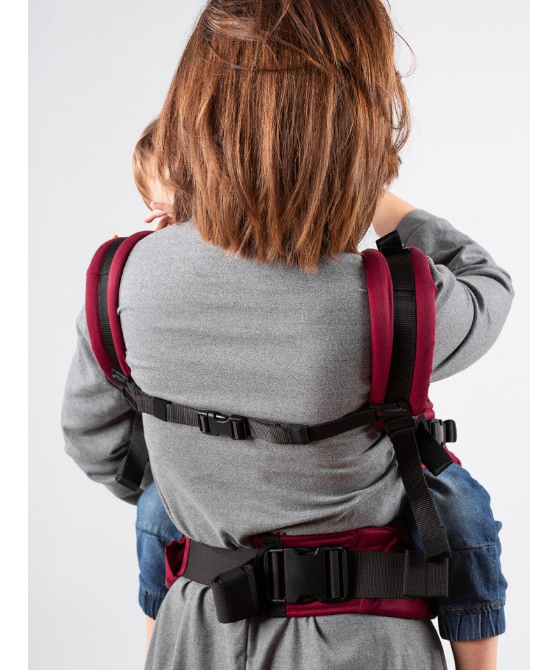 Isara - Ergonomische Draagzak 'The One' Scarlet