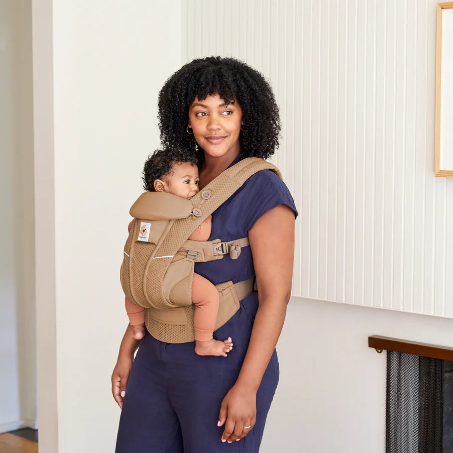 Ergobaby - ergonomische draagzak Omni Breeze - Camel Brown