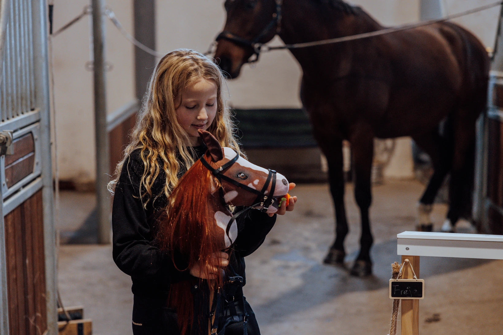 ByAstrup - Stokpaard Coco Rood/Wit