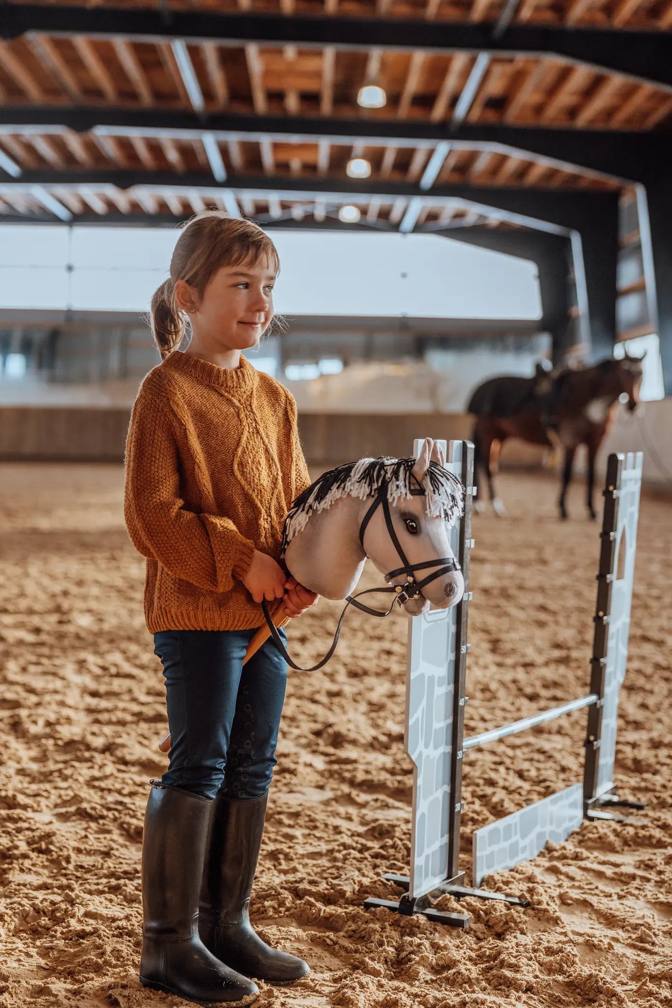 ByAstrup - Stokpaard Luna zandkleurig