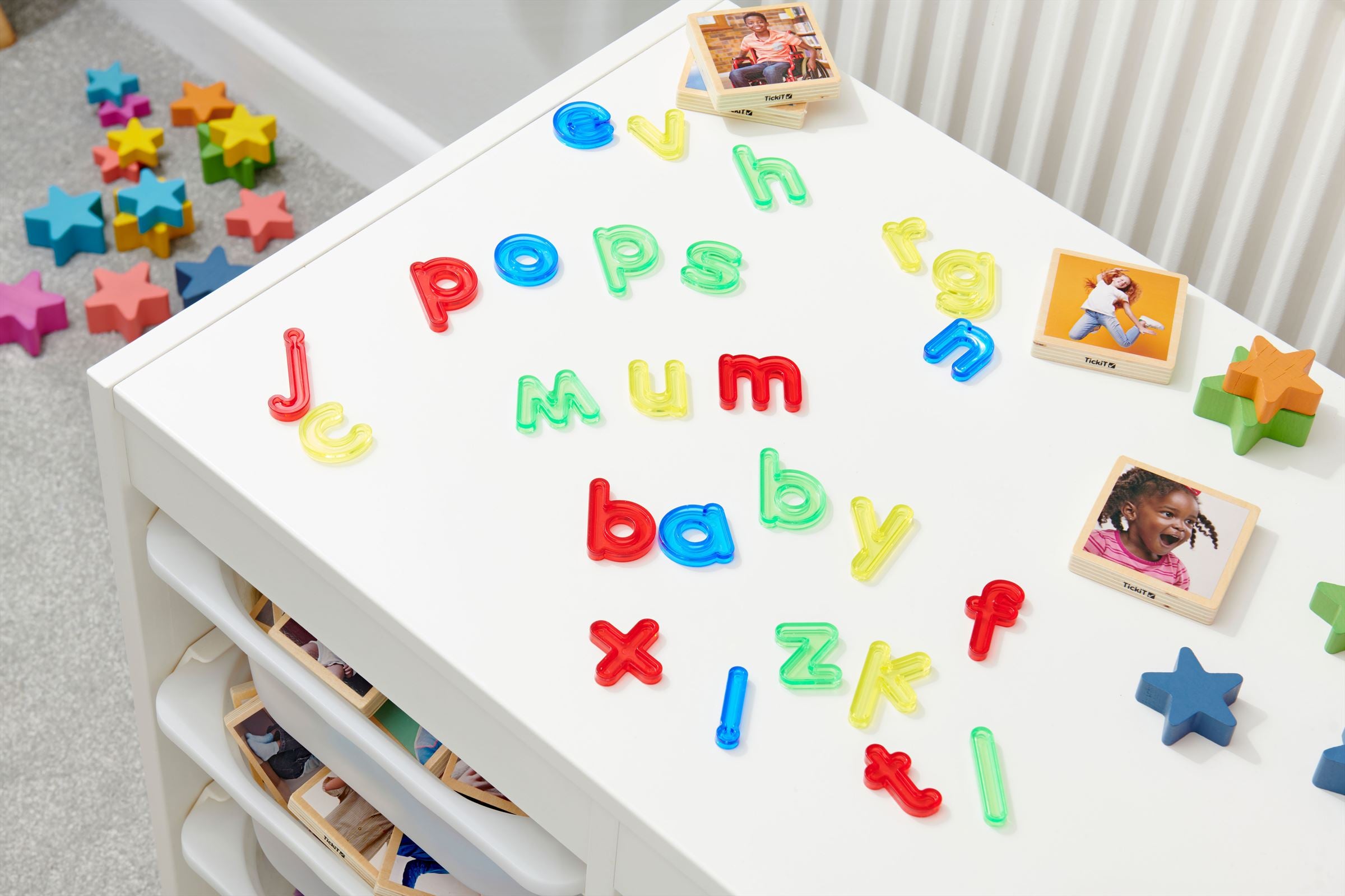 TickiT - Doorschijnende Letters Kleine Letters