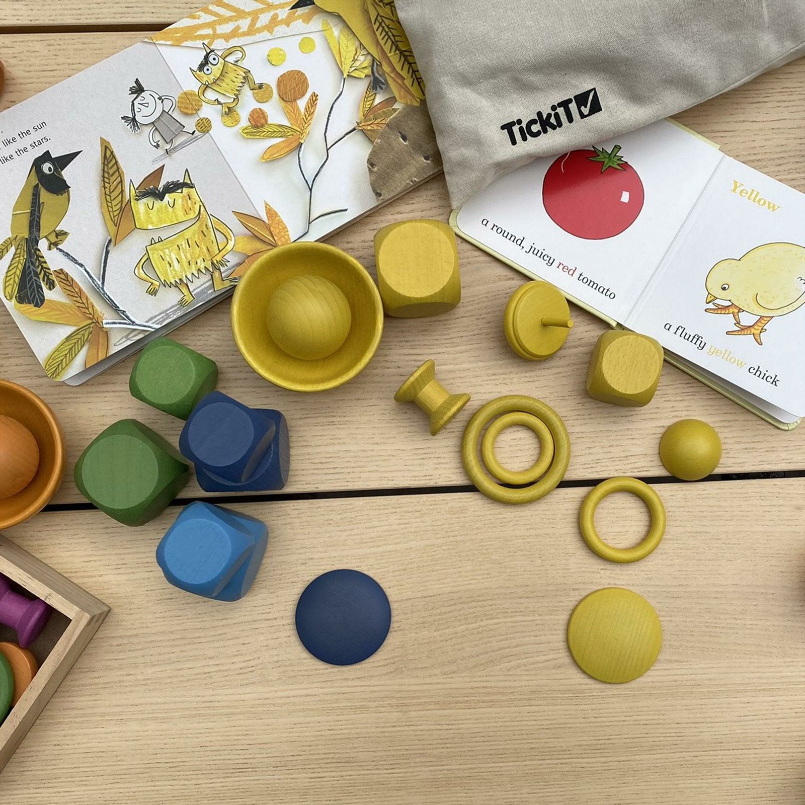 TickiT - Regenboog Houten Ringen