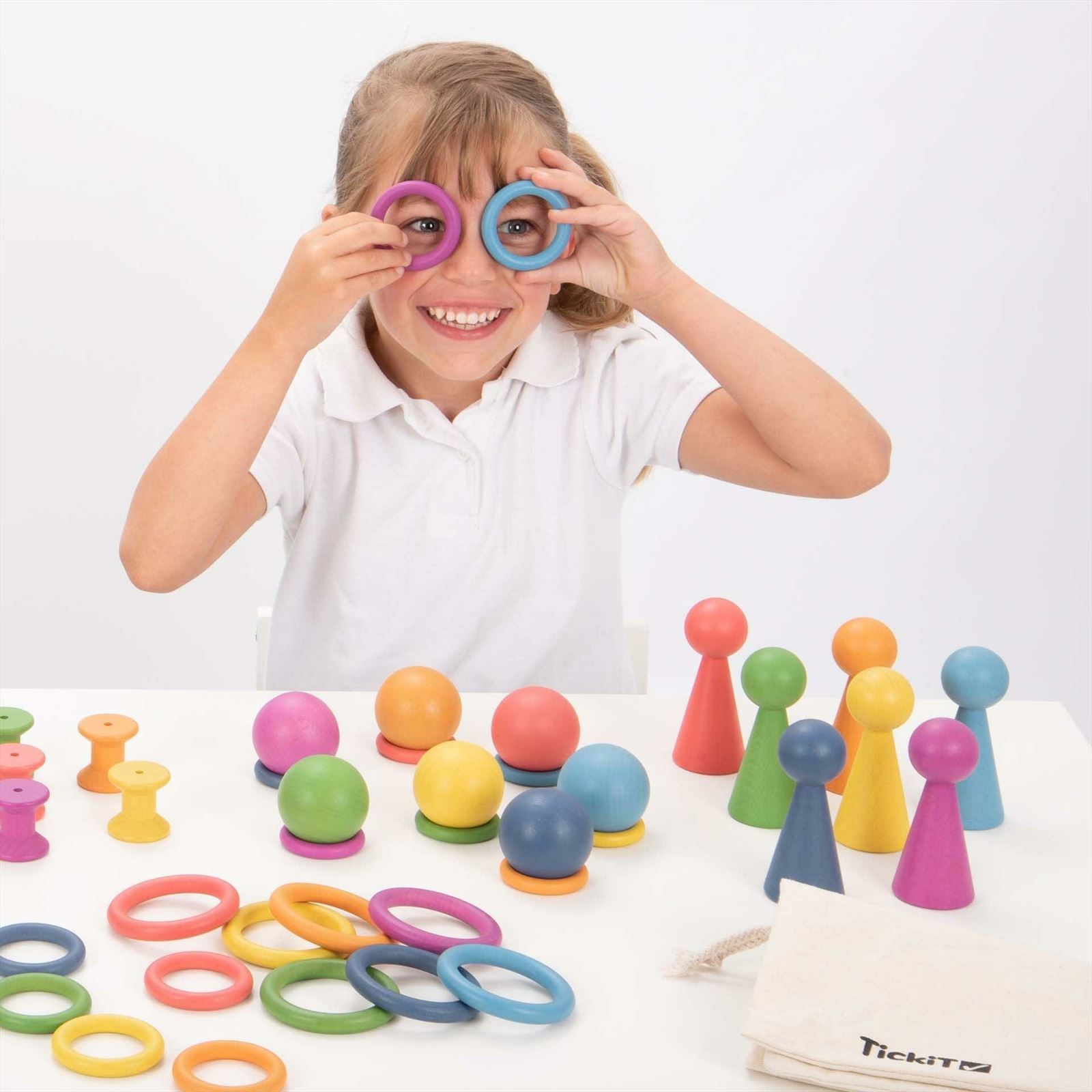 TickiT - Regenboog Houten Ringen