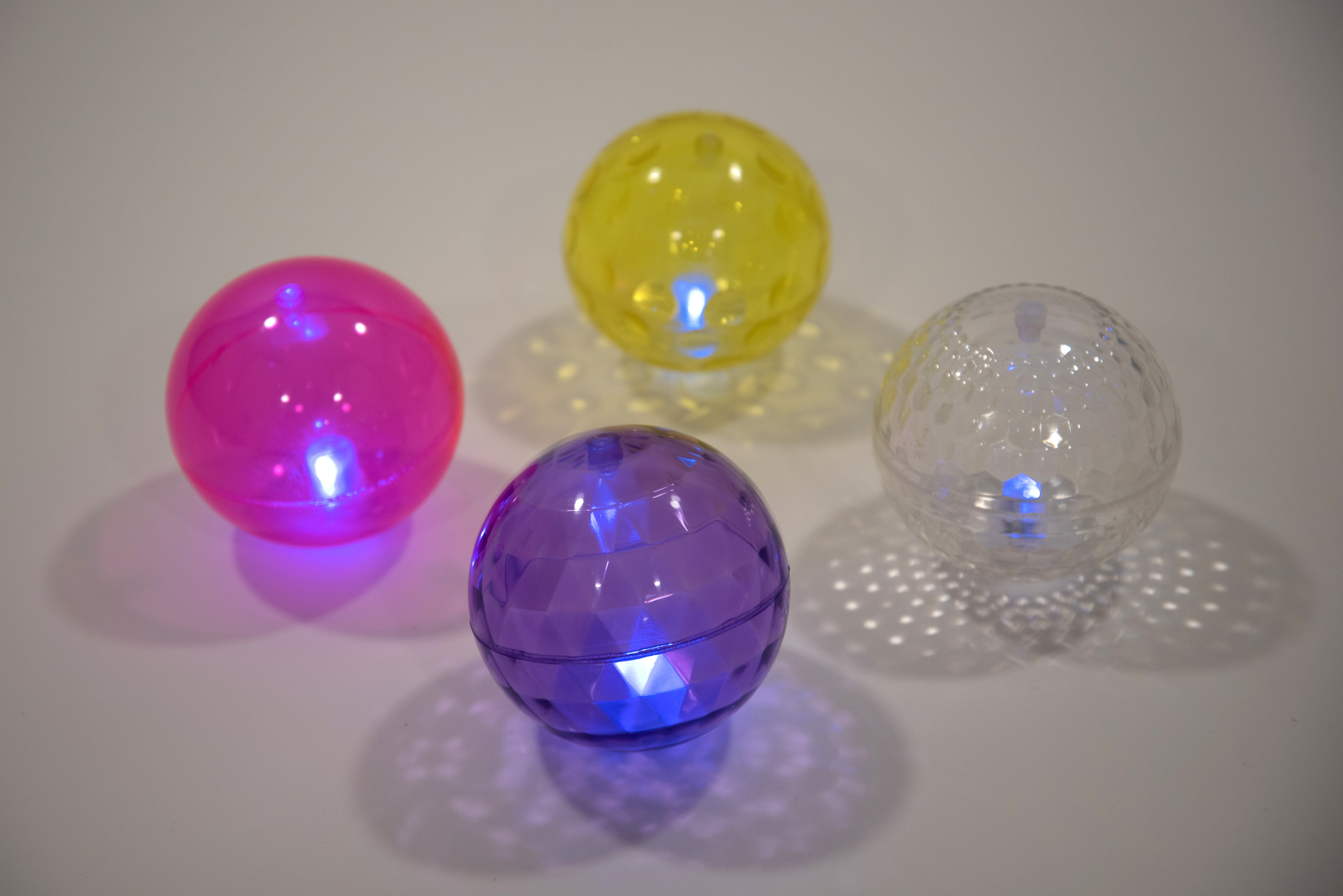 TickiT - Sensorische Grote Knipperende Ballen Set