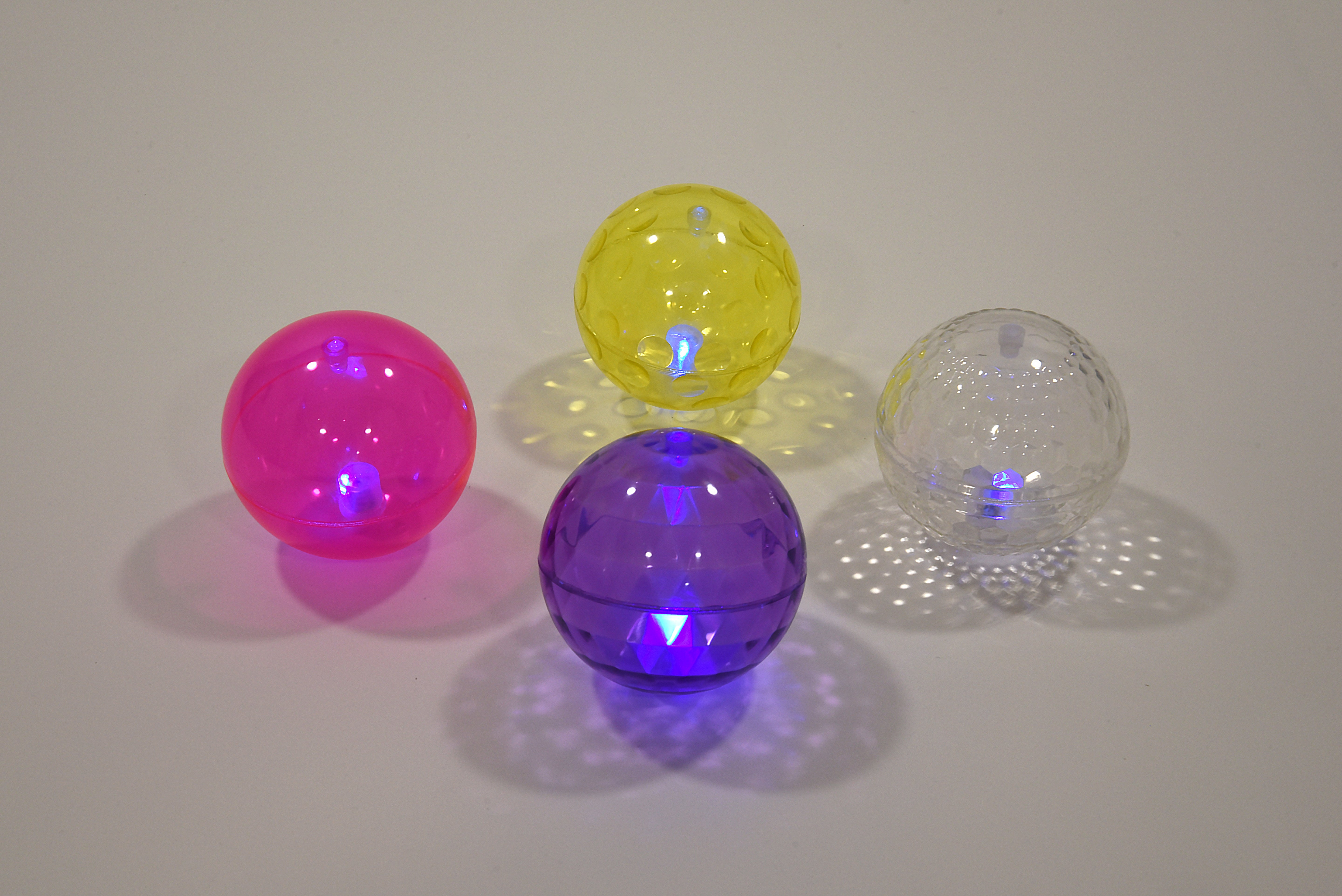 TickiT - Sensorische Grote Knipperende Ballen Set