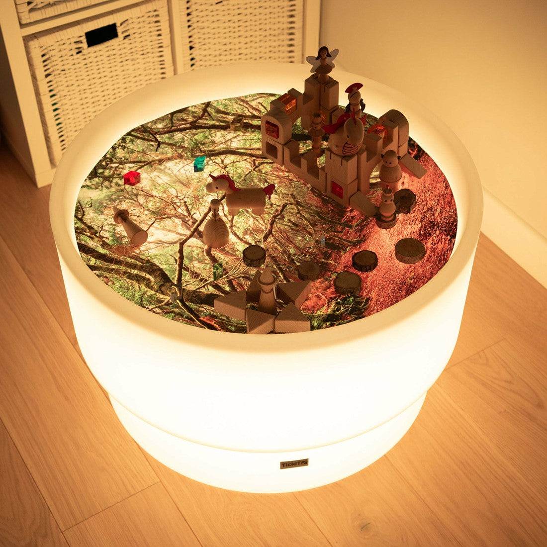 Zand- en watertafel (69cm) met verschillende kleuren licht - TickiT