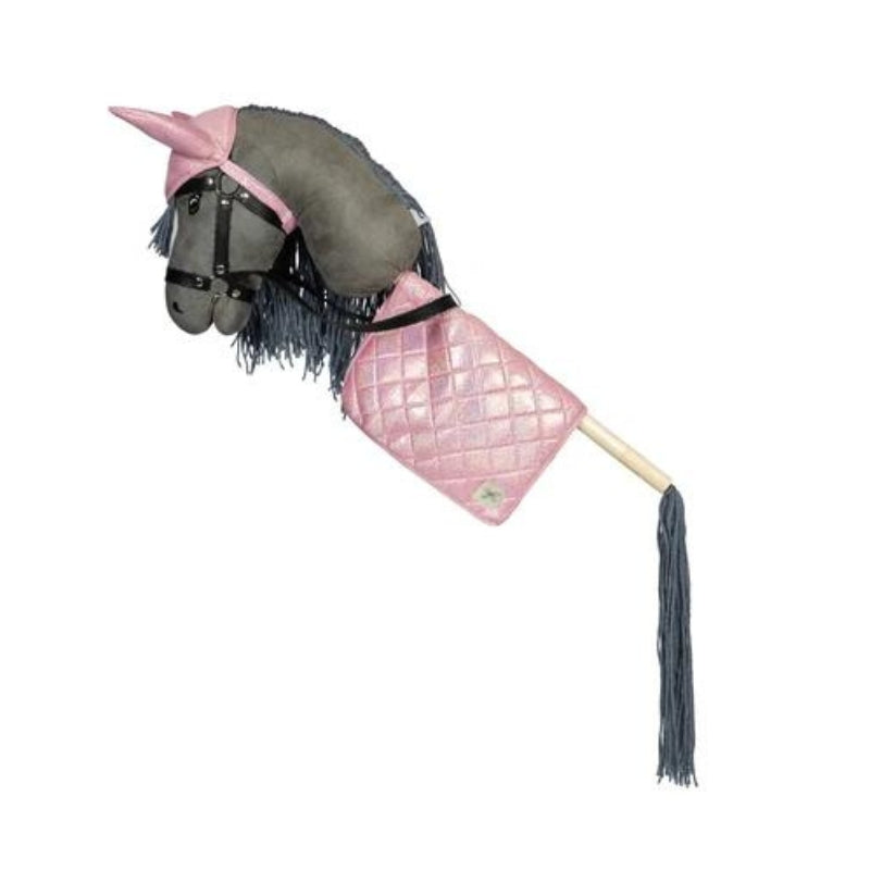 ByAstrup - Zadeldek en muts voor stokpaard - Roze