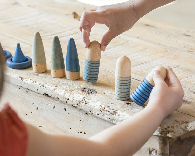 Grapat - houten brots-poppetjes - 18 stuks