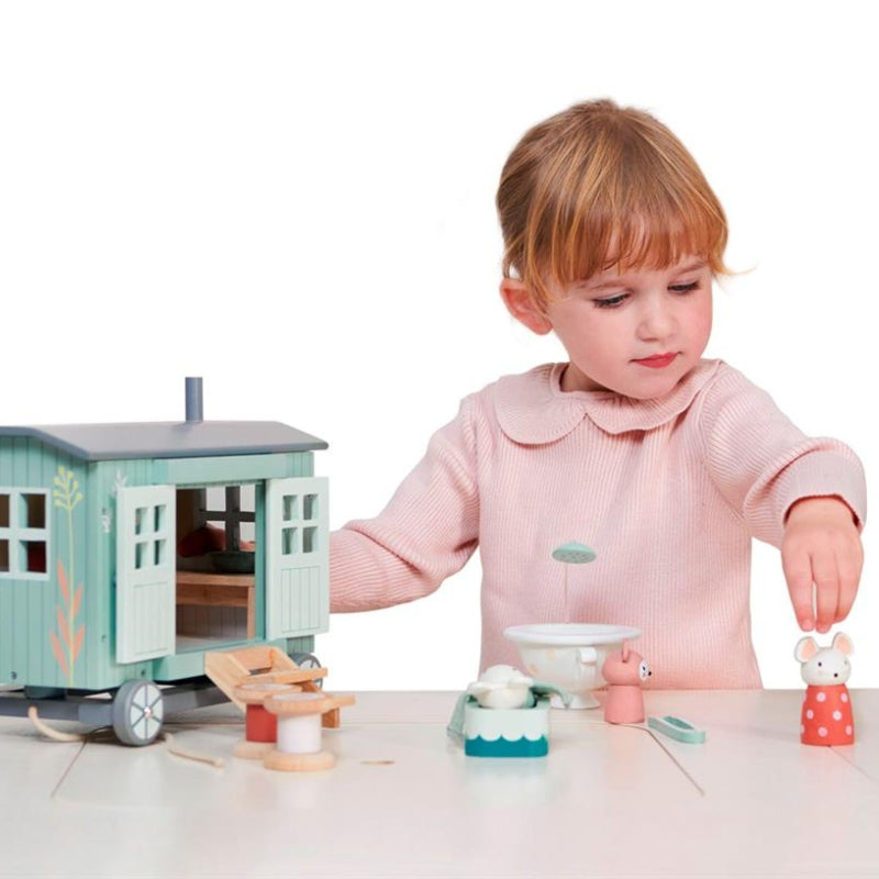 Tender Leaf - Herdershut met muizenfamilie