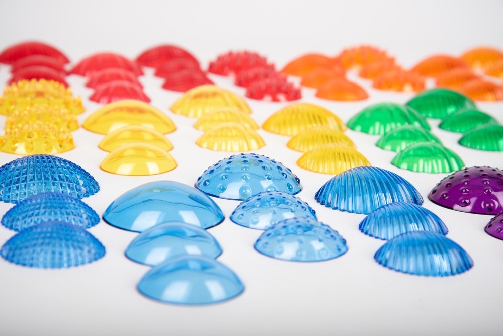 EDX - Doorzichtig gekleurde sensorische schelpen (108 stuks)
