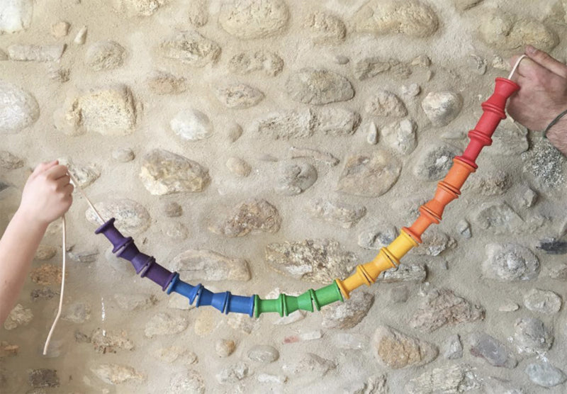 Grapat - 18 houten klosjes-rolletjes