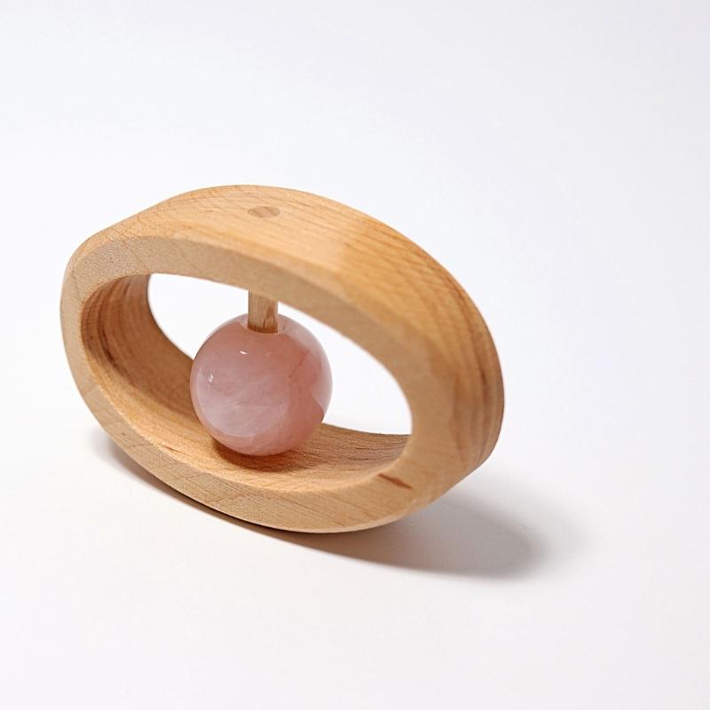 Grimm's - Houten Rammelaar Rozenkwarts