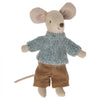Afbeelding laden in Galerijviewer, Maileg - Gebreide trui en broek voor Big Brother muis (Grote broer)
