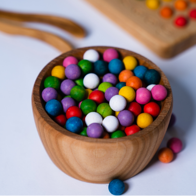 Pagalou - Montessori houten gekleurde ballen 88 stuks 1,2cm diameter Kinder Wonderland