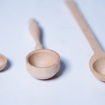 Pagalou - Montessori houten lepel voor sensorisch spel 10cm