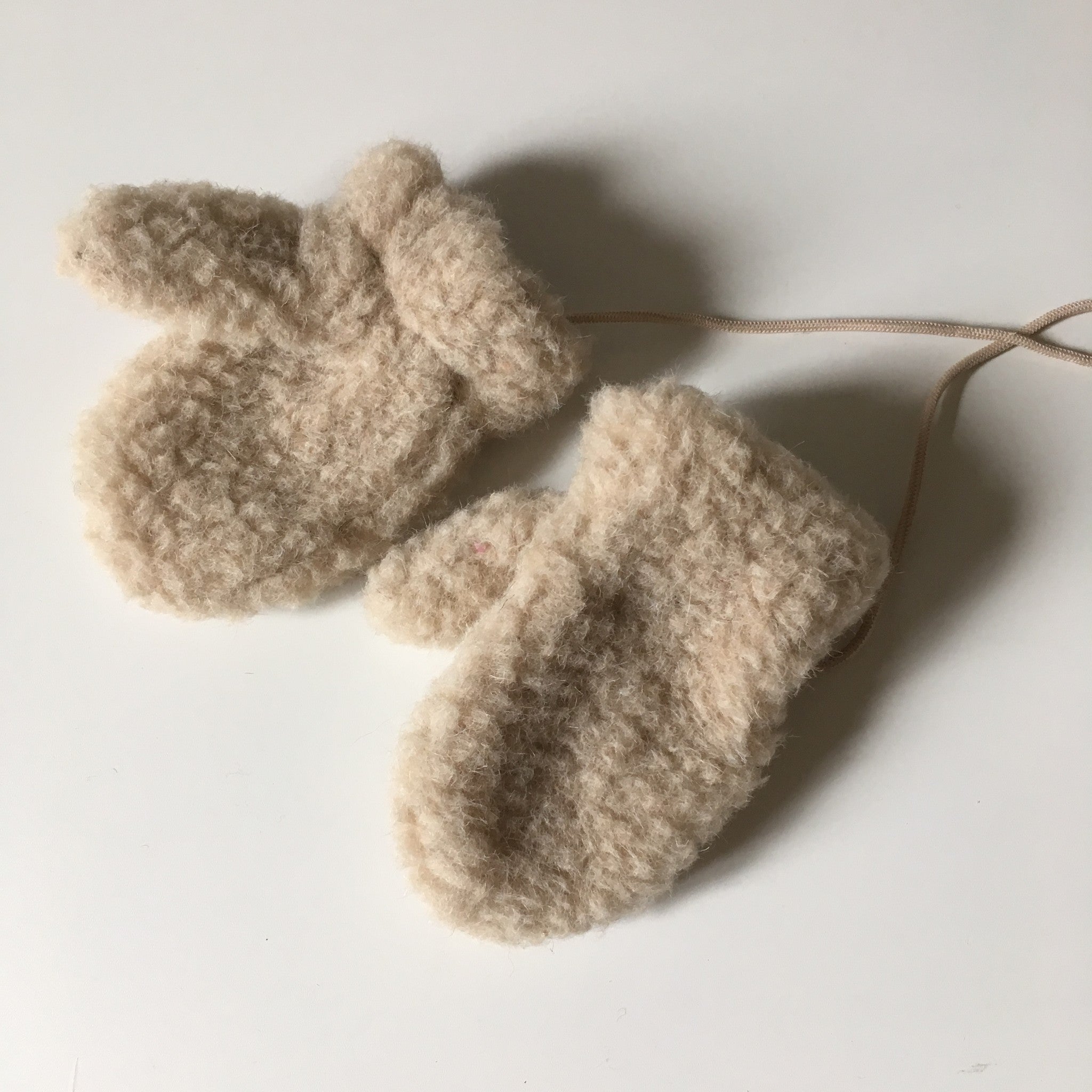 Alwero - Wanten Gully (0-9 jaar) 100% wol Beige