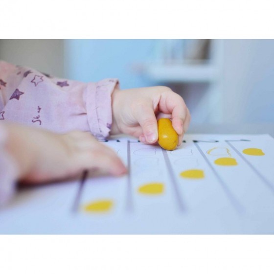 Crayon Rocks - 32 kleuren in ecru katoenen zakje