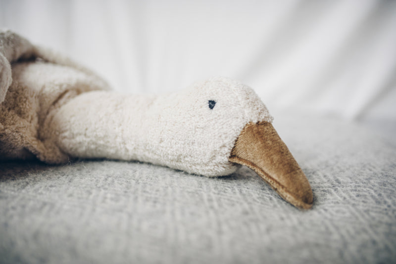 Knuffel Warmtekussen Met Kersenpitjes | Goose Gans Small White Senger Naturwelt