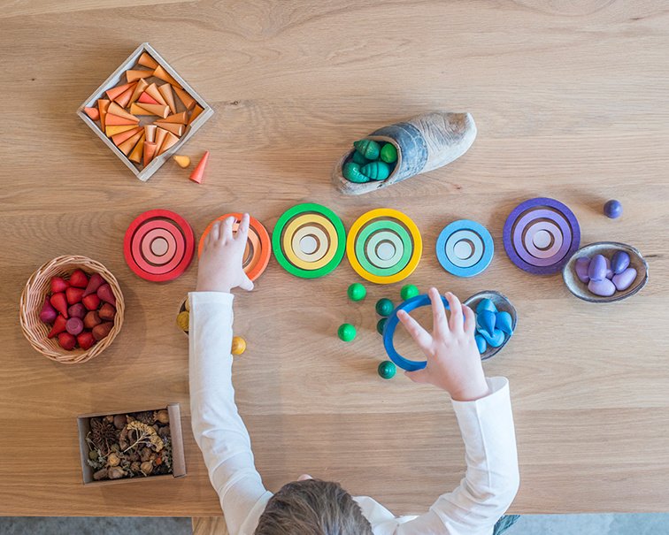 Grapat - 24 houten ringen regenboog - Grapat