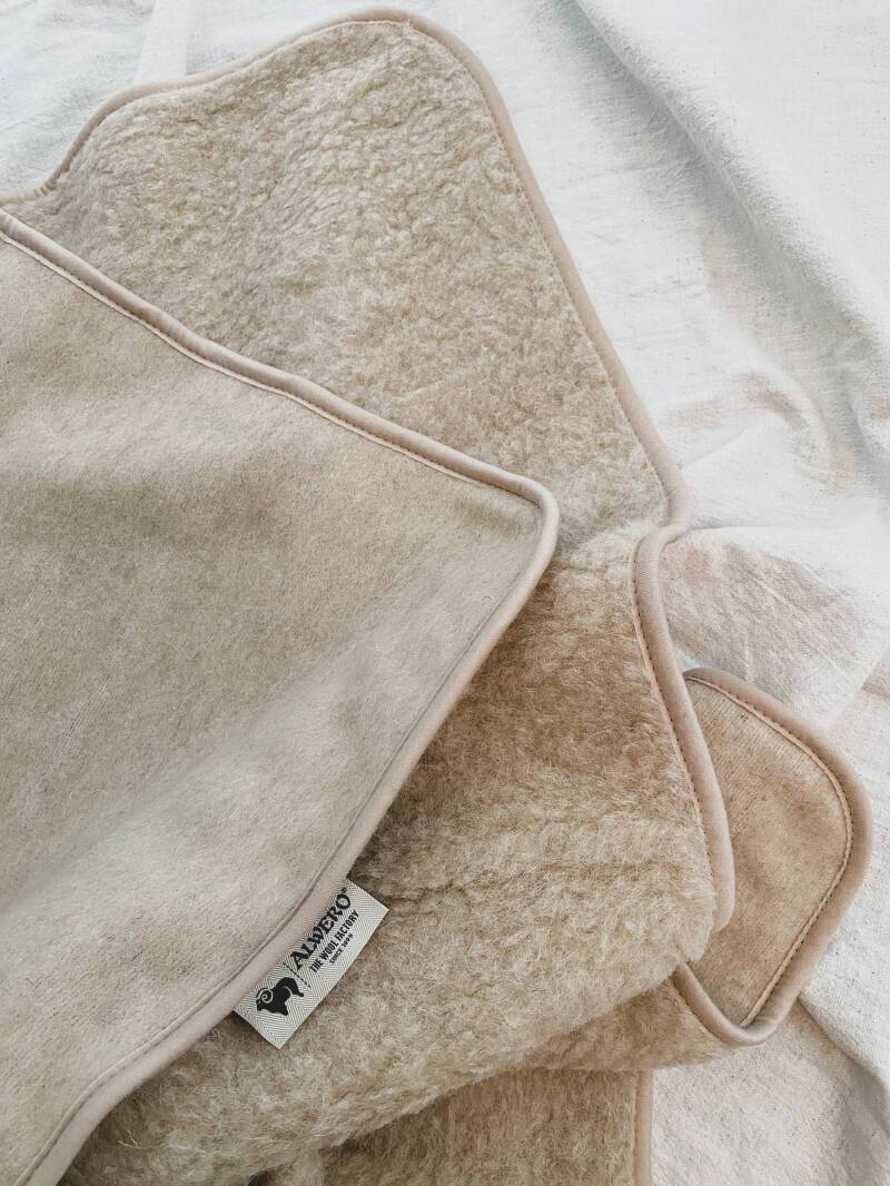 Alwero deken Thumbled Beige 100x140cm - 100% wol