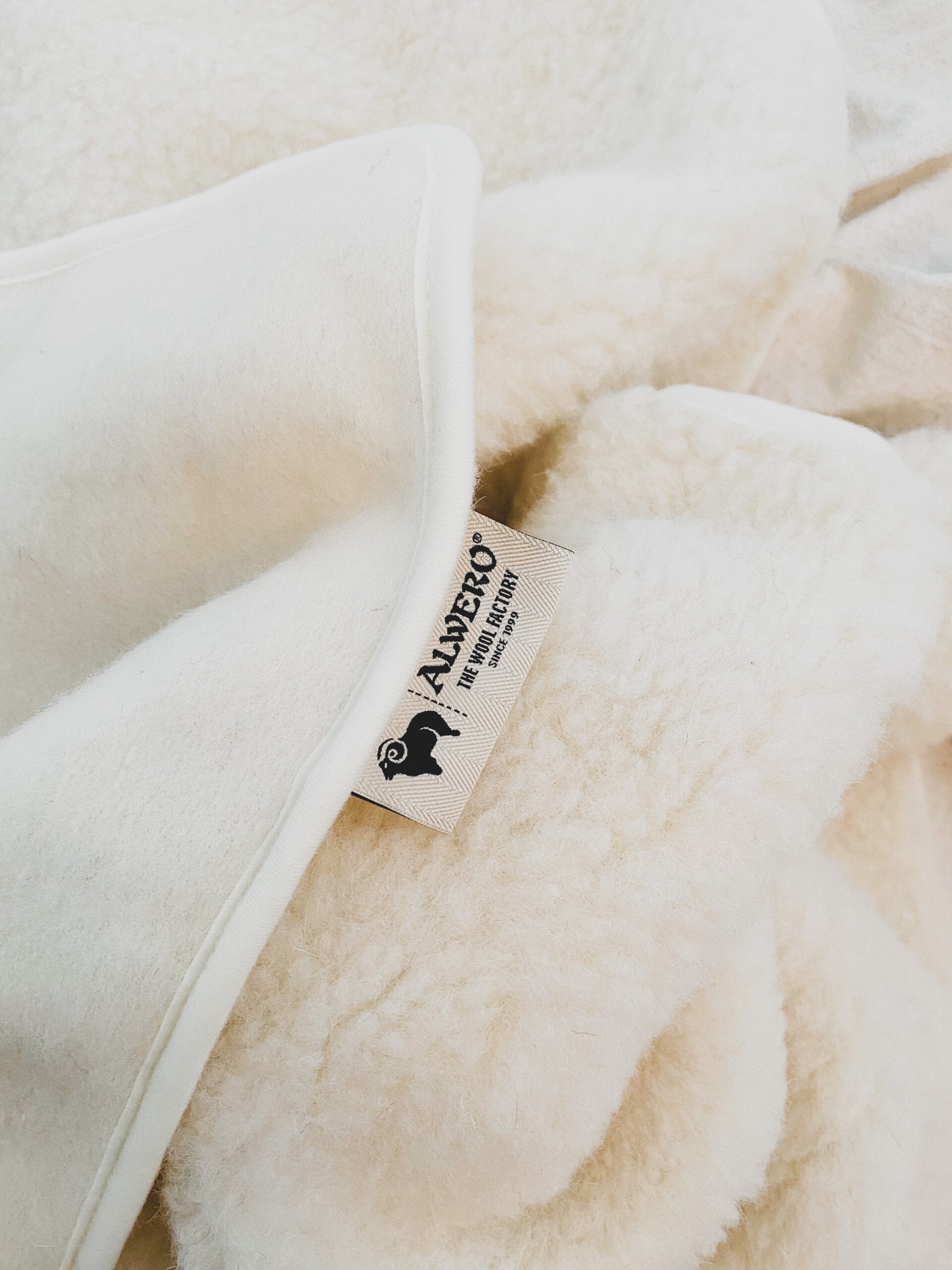 Alwero deken Thumbled Naturel 100x140cm - 100% wol