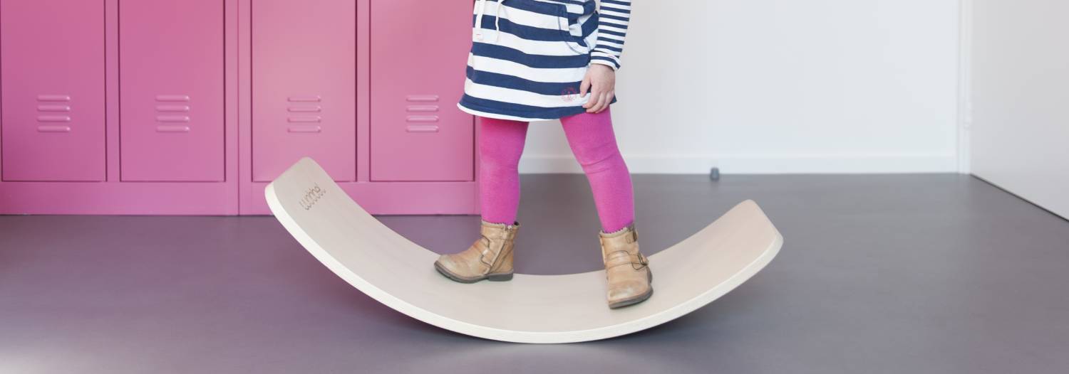 Wobbel Original - Blank gelakt met vilt - lucht (blauw)